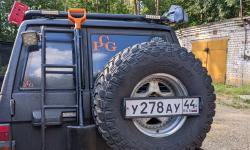 Featured image of post 0267. Столик на запаску и лопата
