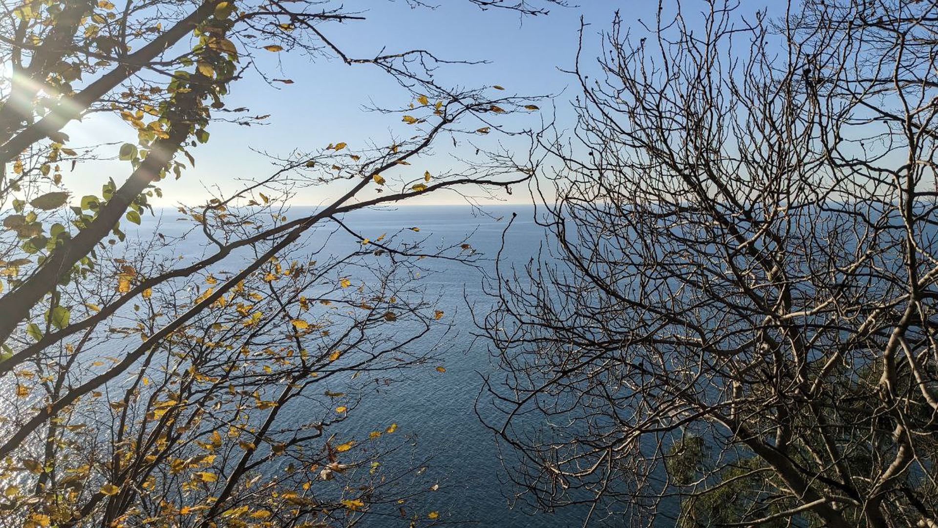Побережъе над Сарпи, вид на море