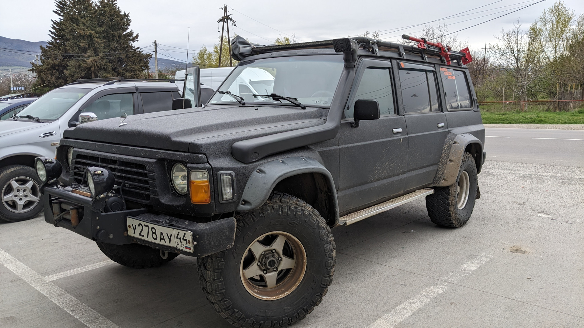 Видите красноватый налёт на диске? Это и есть колодка :-(