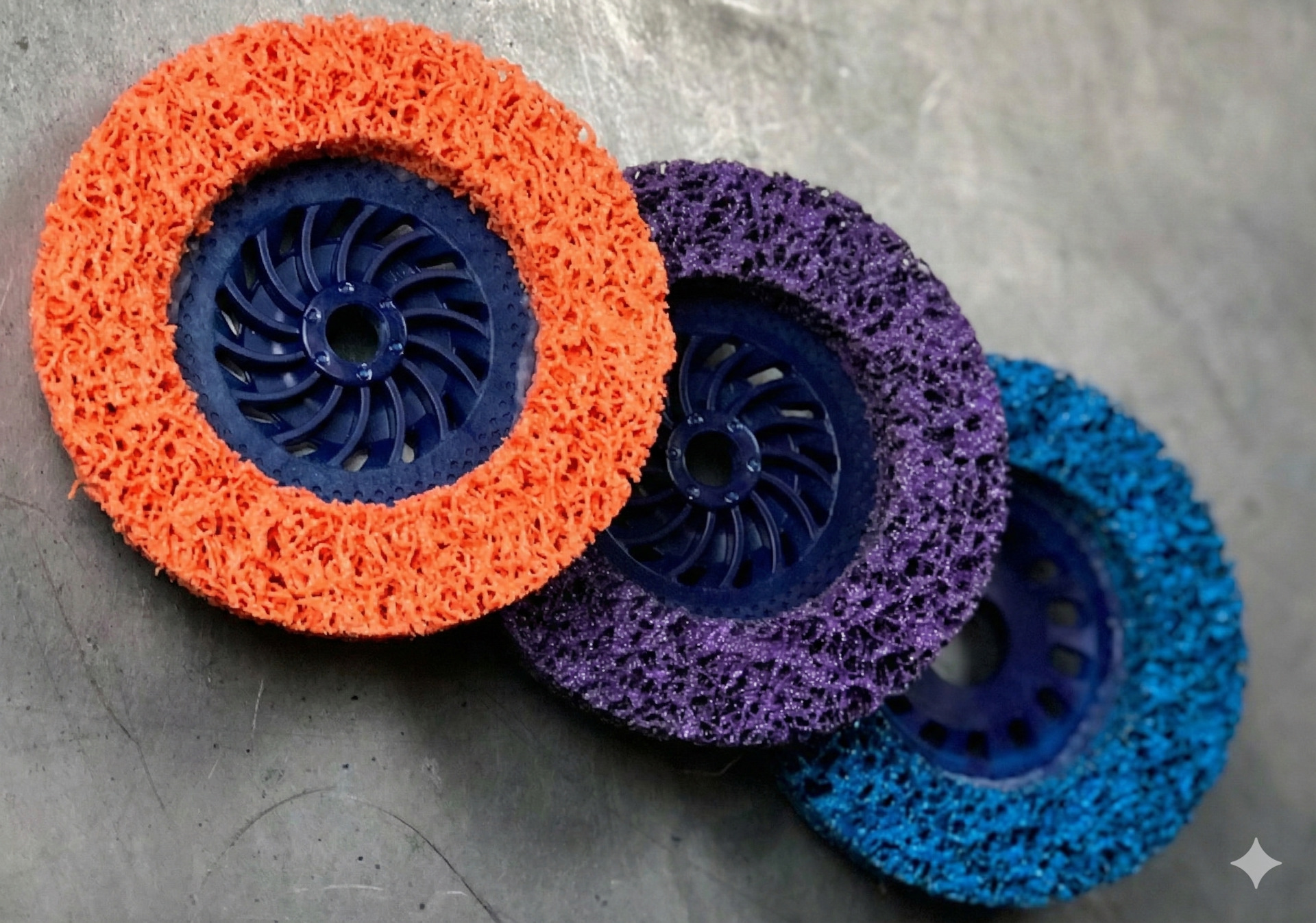 Featured image of post 0400. И снова в перекрас. Начало
